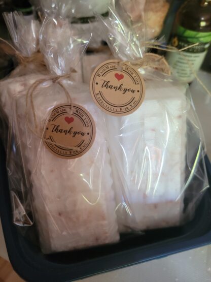 NEW French Lavender & Honey Himalayan Salt Soap 3 Pack - Image 2