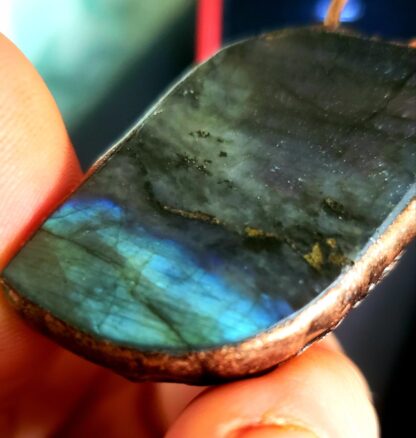 125ct RARE-Large DEEP Purple & Blue FIRE UNtreated Labradorite -Artisan Designer  Solid Copper Handmade Gemstone Pendant -Reversible! - Image 3