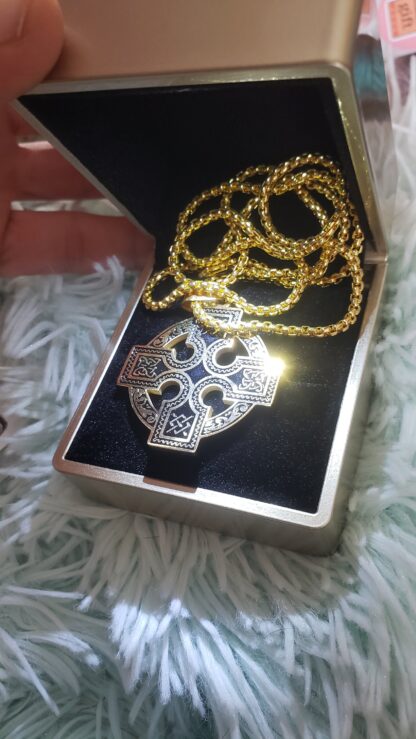 Celtic Cross GOLD Medallion Pendant Steel w Rope Chain - Image 2