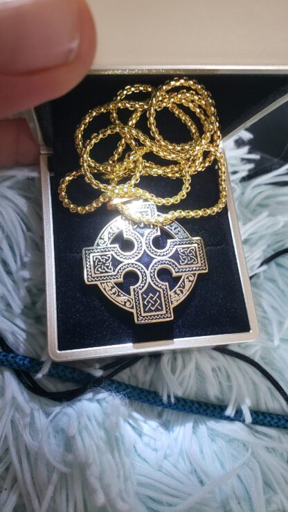 Celtic Cross GOLD Medallion Pendant Steel w Rope Chain - Image 3