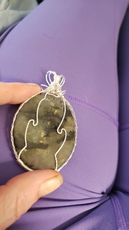 VERES™ 125ct AAA Huge Purple-Pink Finland mined Labradorite Silver Gemstone Pendant UNtreated +Add Solid 24in 925 Sterling Silver - Image 8