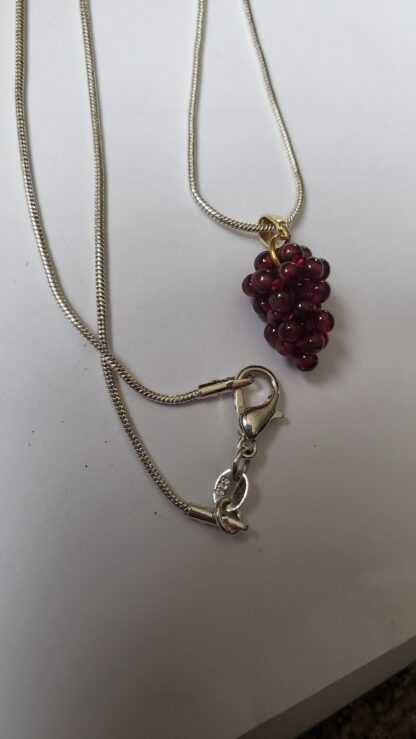 Unique MINI GARNET GRAPES