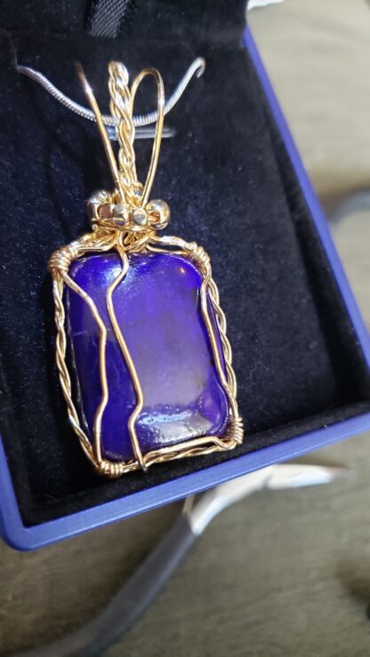 VERES™ 50ct PURPLE Flash Labradorite DYED-Treated Gold Handmade Designer Pendant - Image 8