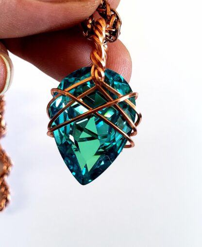 VERES™HUGE SPARKLE Dark Aquamarine & Copper European Lithuanian Crystal Pendant w 24 inch Thick-6mm thick red coppery chain 25X18mm medium - Image 5