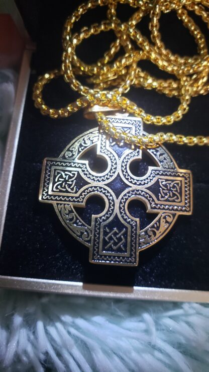 Celtic Cross GOLD Medallion Pendant Steel w Rope Chain - Image 9