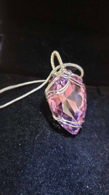 VERES™ Victorian Pink Lithuanian Crystal Pendant - Image 5
