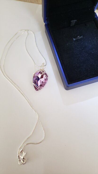 VERES™ Victorian Pink Lithuanian Crystal Pendant - Image 8