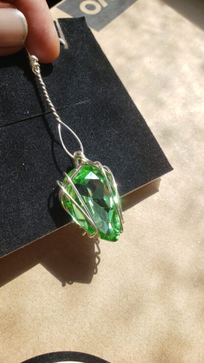 VERES™ Big Sparkle Dangle Drop Silver PERIDOT Lithuanian Crystal Pendant - Image 10