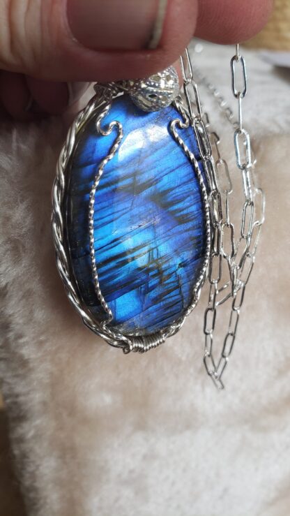 VERES™ 86ct AAA Deep Purple/Blue Fire Finland Labradorite Silver Gemstone Pendant -Necklace UNtreated w 26inch Silver Paperclip Chain - Image 2